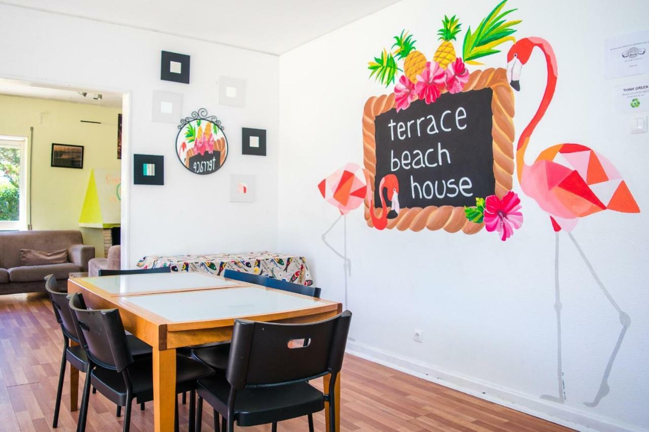 Terrace Beach House Bed and Breakfast Carcavelos  Exteriör bild
