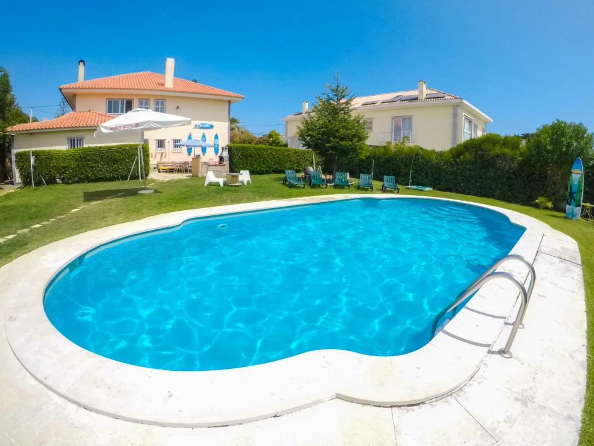 Terrace Beach House Bed and Breakfast Carcavelos  Exteriör bild