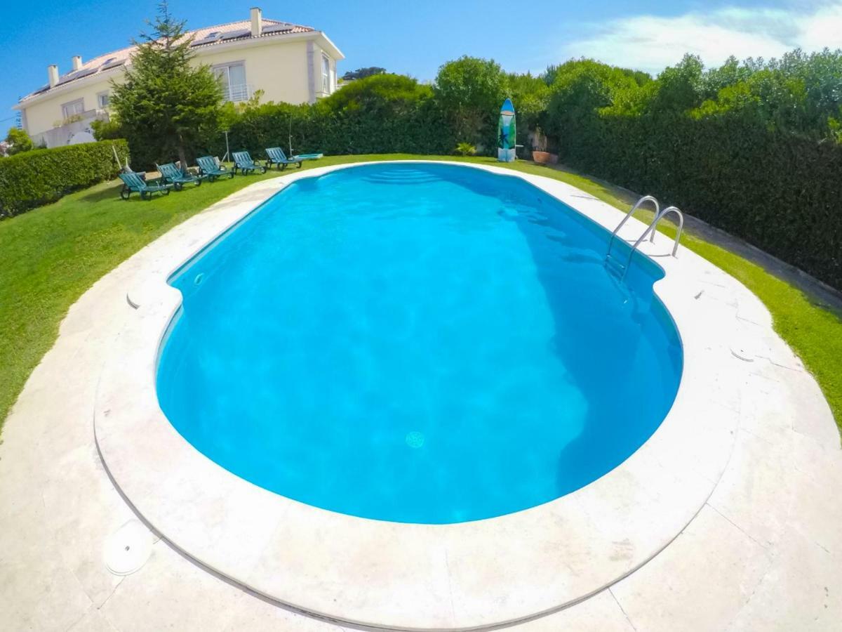 Terrace Beach House Bed and Breakfast Carcavelos  Exteriör bild